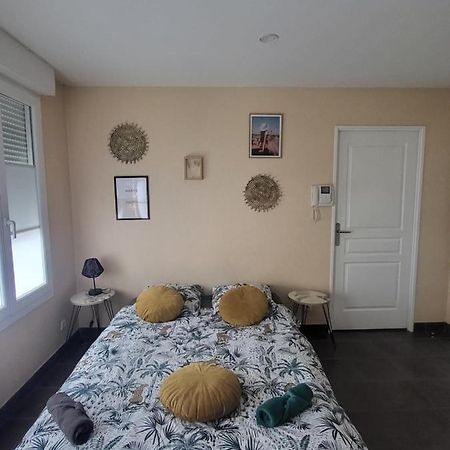 Logement en hypercentre dans une résidence Amiens Exterior foto