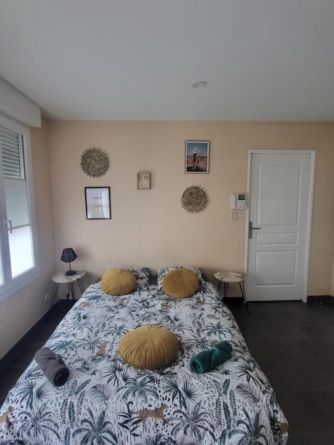 Logement en hypercentre dans une résidence Amiens Exterior foto
