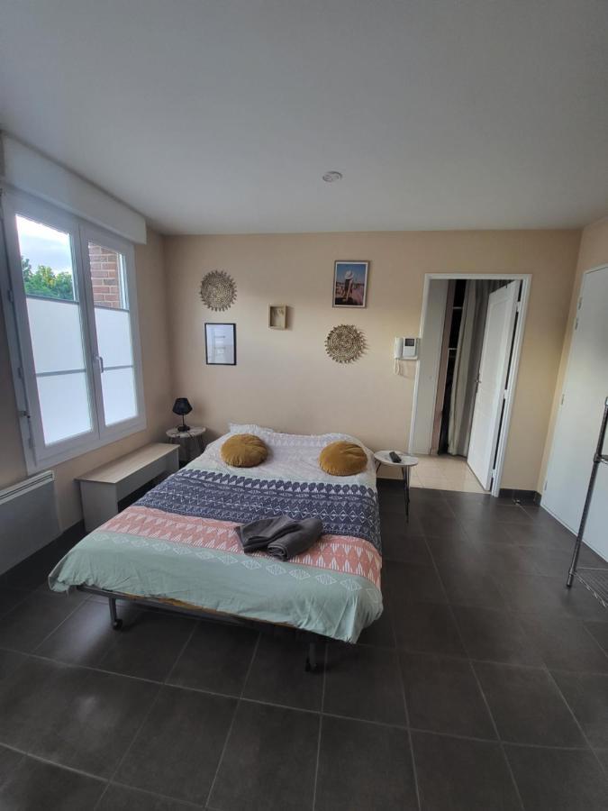 Logement en hypercentre dans une résidence Amiens Exterior foto